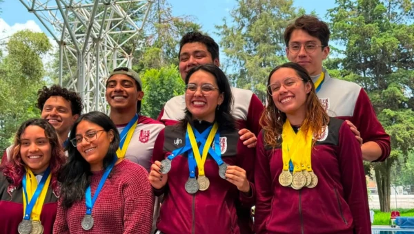 Natación